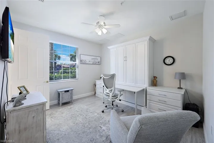 3093  Aviamar  CIR, Naples, FL 34114