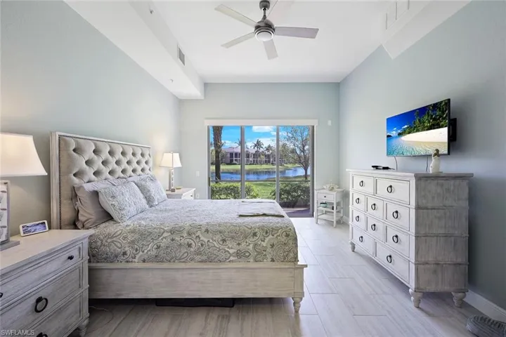 3093  Aviamar  CIR, Naples, FL 34114