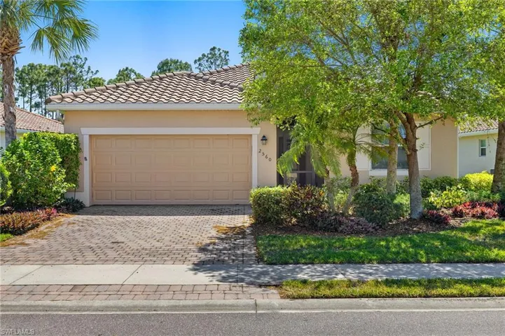 2560 Laurentina LN, Cape Coral, FL 33909,225020268