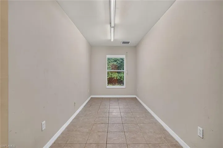 Home Office/Flex Room