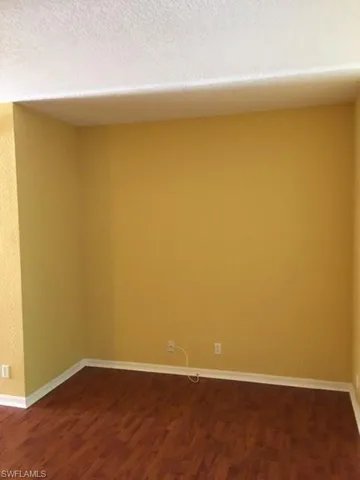 8071 Pacific Beach Dr, Fort Myers, Florida 33966