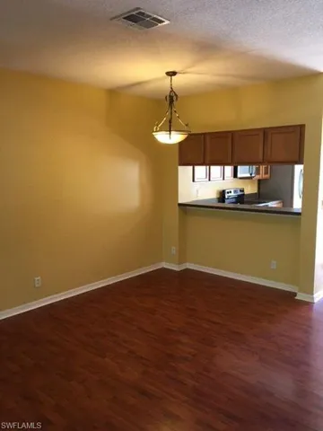 8071 Pacific Beach Dr, Fort Myers, Florida 33966