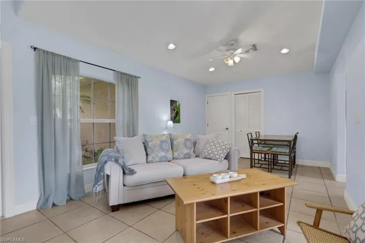 3890 68th Ave Ne, Naples, Florida 34120