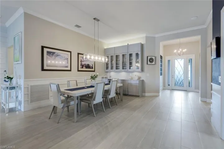 9474  Night Heron  LN, Naples, FL 34120