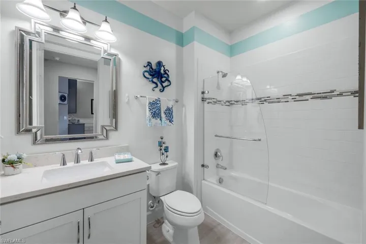 9474  Night Heron  LN, Naples, FL 34120
