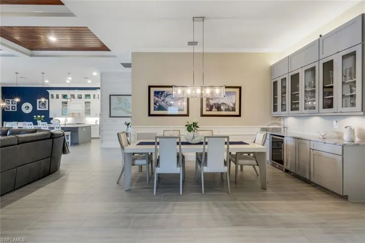 9474  Night Heron  LN, Naples, FL 34120