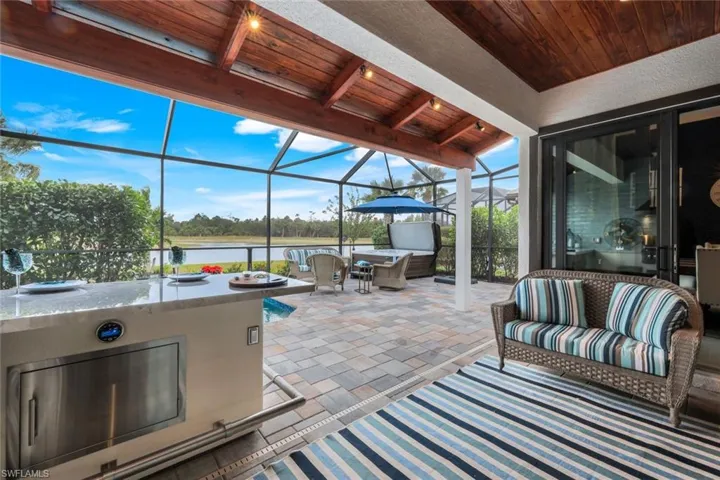 9474  Night Heron  LN, Naples, FL 34120