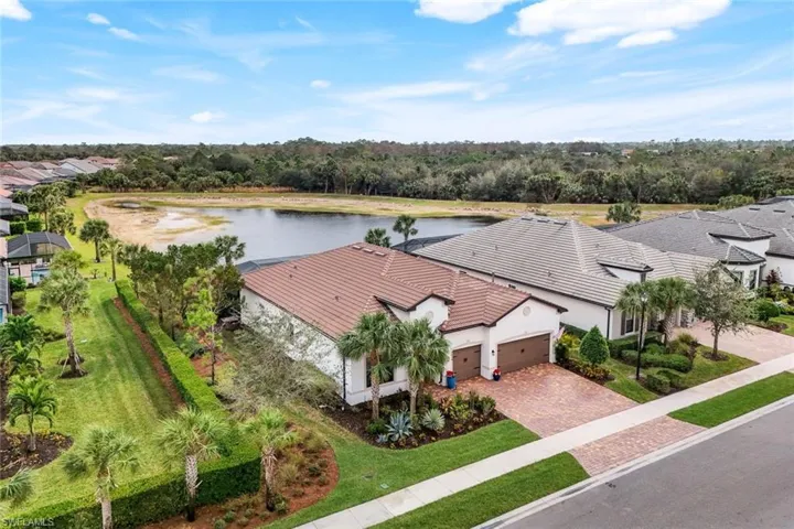 9474  Night Heron  LN, Naples, FL 34120