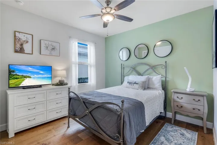 9474  Night Heron  LN, Naples, FL 34120