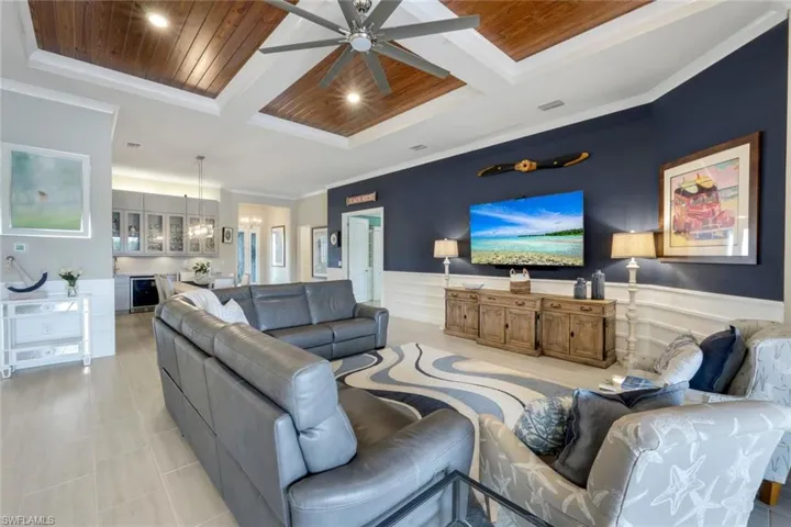 9474  Night Heron  LN, Naples, FL 34120