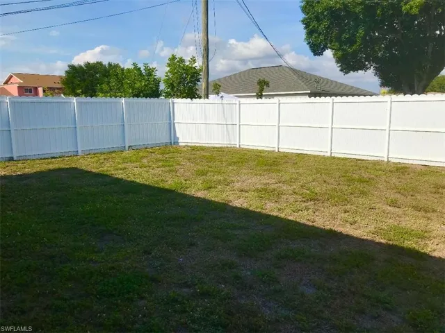3609  Skyline  BLVD, Cape Coral, FL 33914