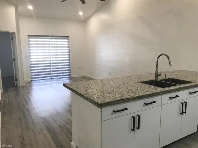 3609  Skyline  BLVD, Cape Coral, FL 33914