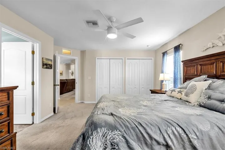 Vaulted ceiling with a ceiling fan