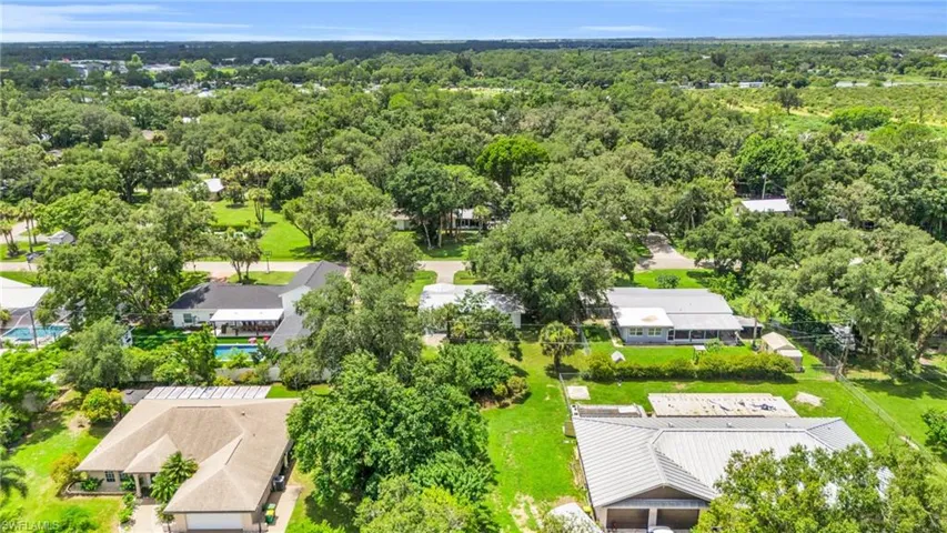 440 6th Ave, Labelle, Florida 33935