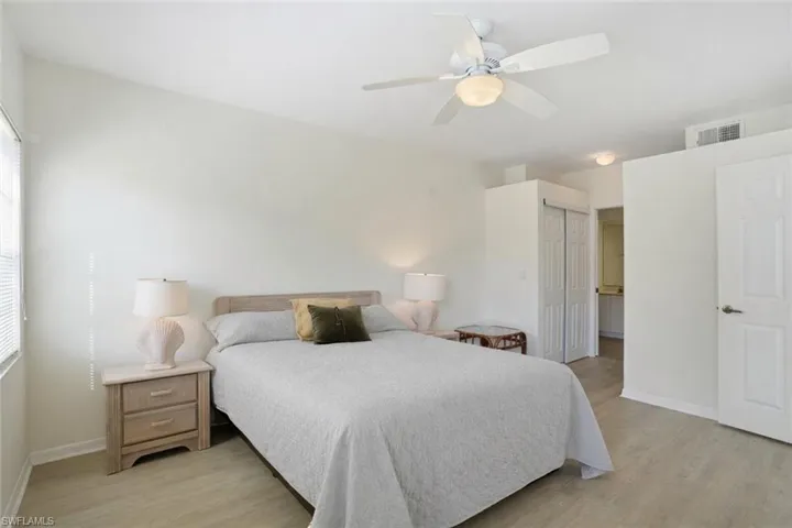 2460 Old Groves Rd E102, Naples, Florida 34109