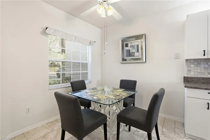 2460 Old Groves Rd E102, Naples, Florida 34109
