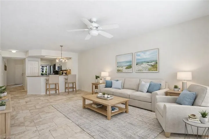 2460 Old Groves Rd E102, Naples, Florida 34109