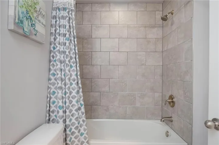 2646 NW 8th  TER, Cape Coral, FL 33993