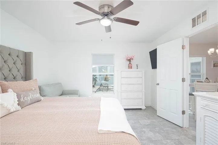 2646 NW 8th  TER, Cape Coral, FL 33993