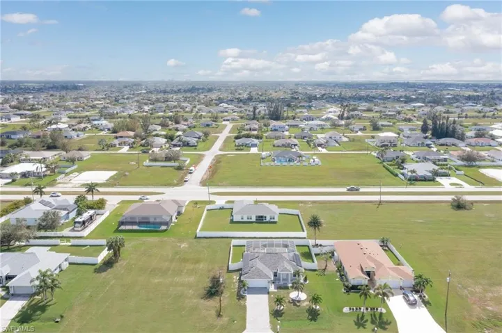 2646 NW 8th  TER, Cape Coral, FL 33993