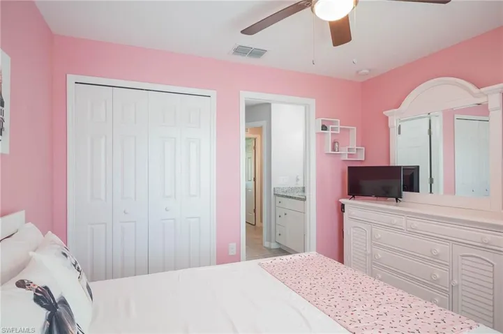 2646 NW 8th  TER, Cape Coral, FL 33993