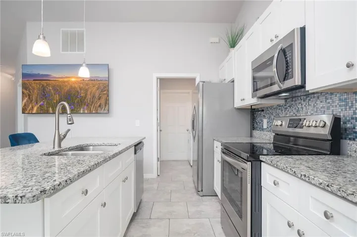 2646 NW 8th  TER, Cape Coral, FL 33993