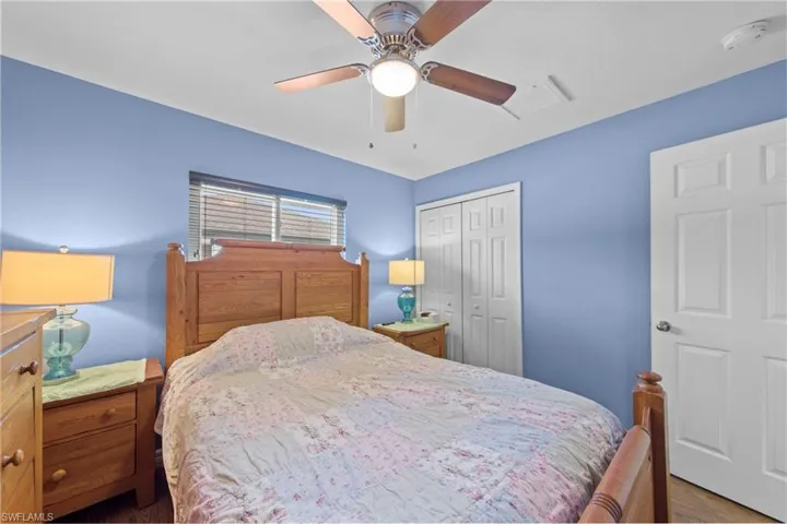 618 15th Ter, Cape Coral, Florida 33990