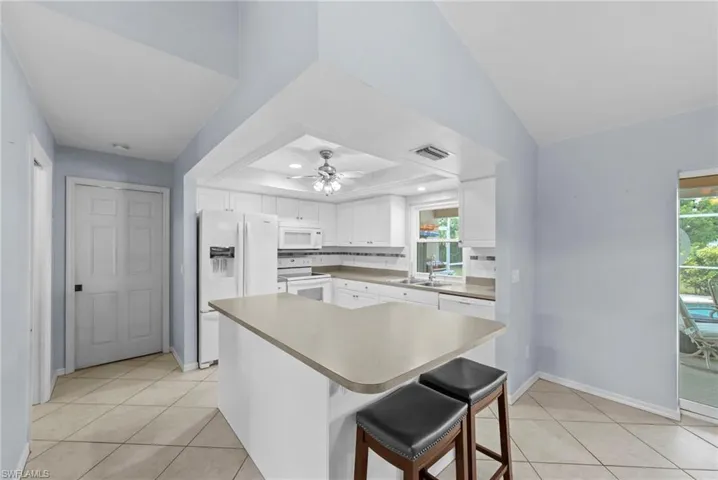 618 15th Ter, Cape Coral, Florida 33990