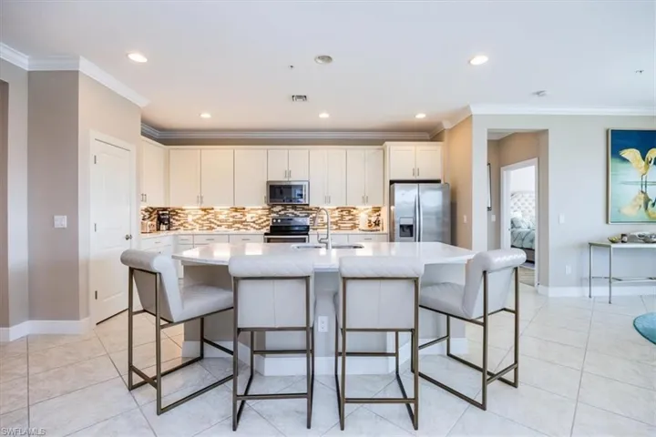 15205 Butler Lake Dr # 202, Naples Fl 34109