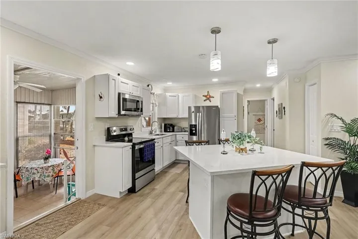 17620 Bryan Ct, Fort Myers Beach, Florida 33931