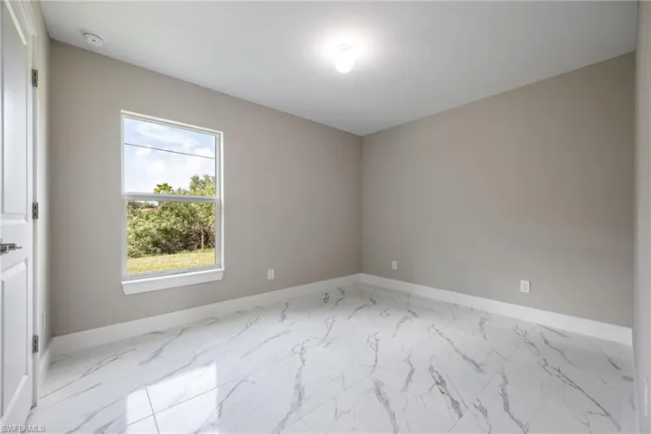 14130 Roof St, Fort Myers, Florida 33905