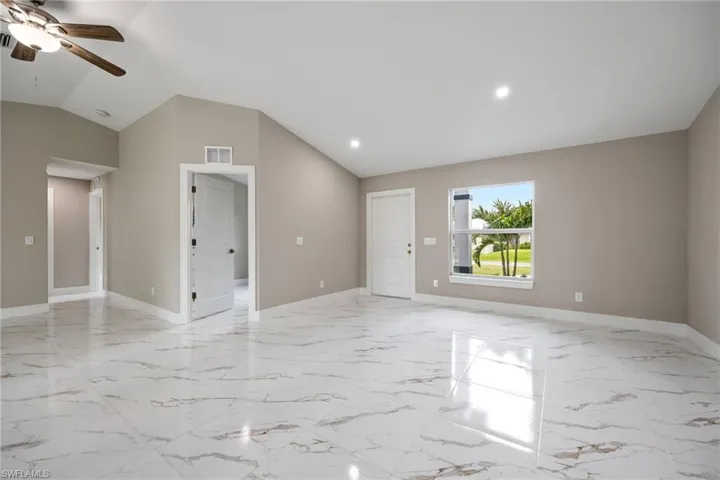 14130 Roof St, Fort Myers, Florida 33905