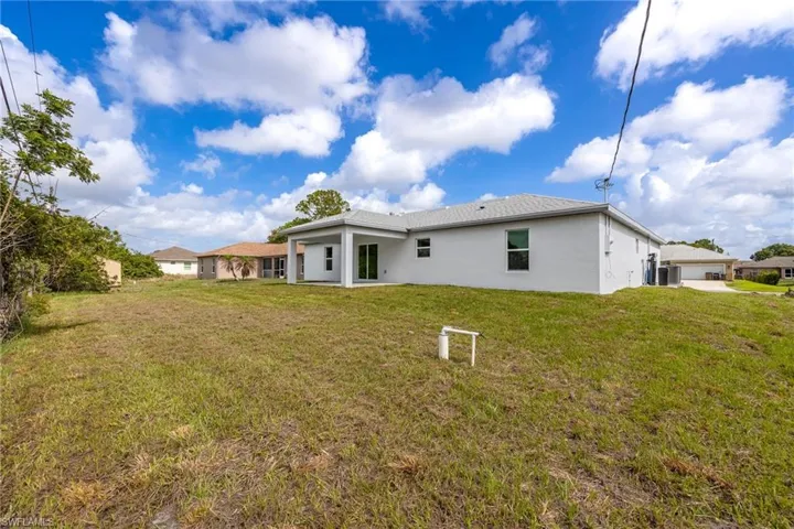14130 Roof St, Fort Myers, Florida 33905