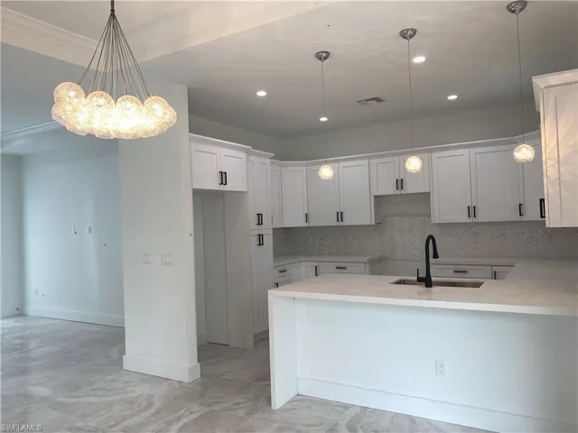 1408  Desoto S BLVD, Naples, FL 34117