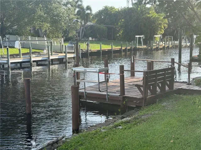 1845 Marina Cir, North Fort Myers, Florida 33903