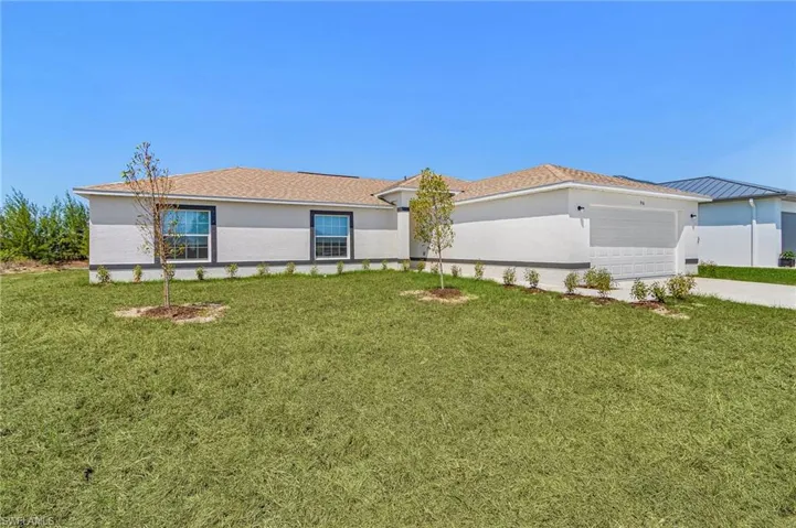 916 Ne 1st Pl, Cape Coral, Florida 33909