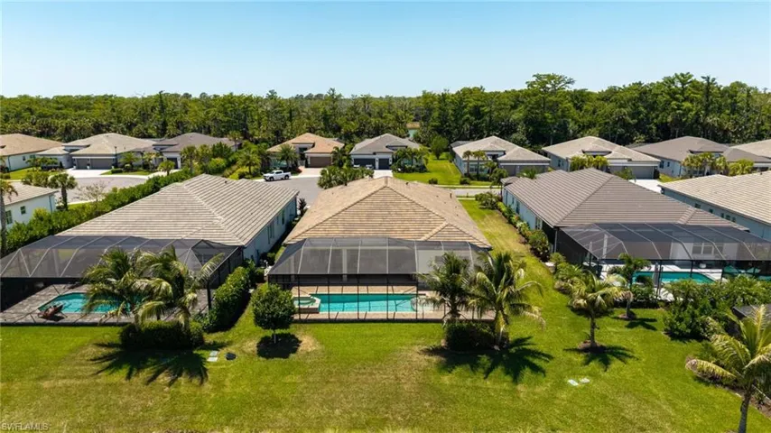 12078  Mimosa  ST, Naples, FL 34120