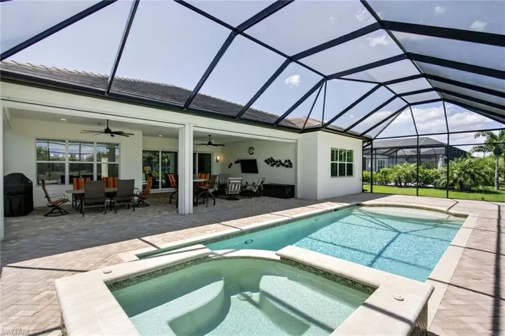 12078  Mimosa  ST, Naples, FL 34120