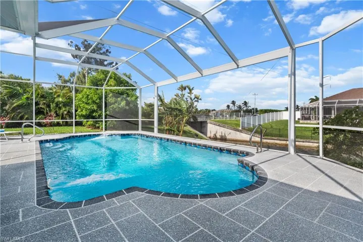 1921 SW 29th  TER, Cape Coral, FL 33914