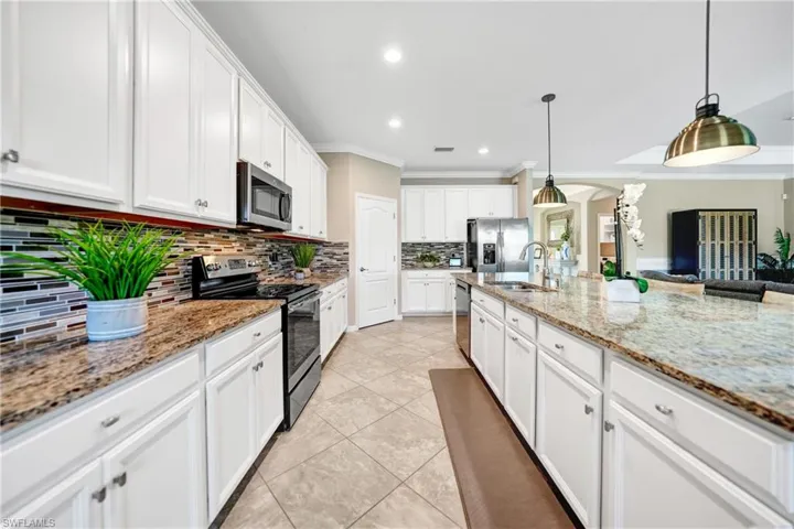 10820  Essex Square  BLVD, Fort Myers, FL 33913