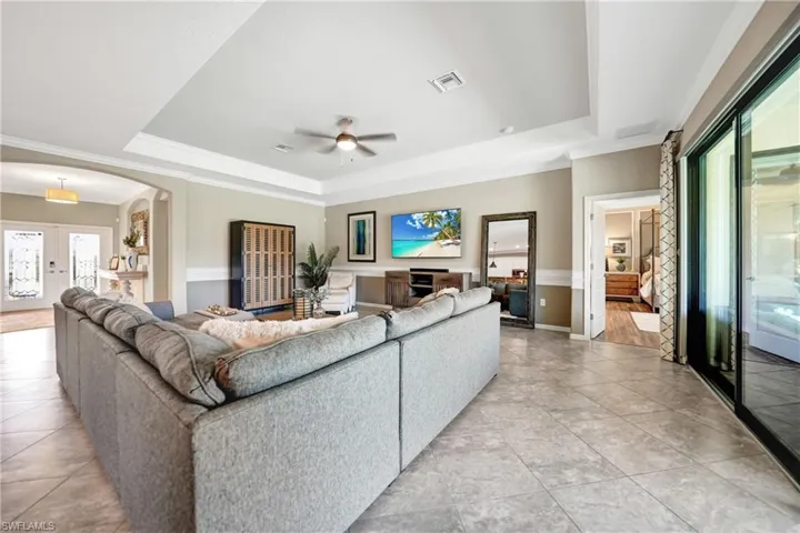 10820  Essex Square  BLVD, Fort Myers, FL 33913
