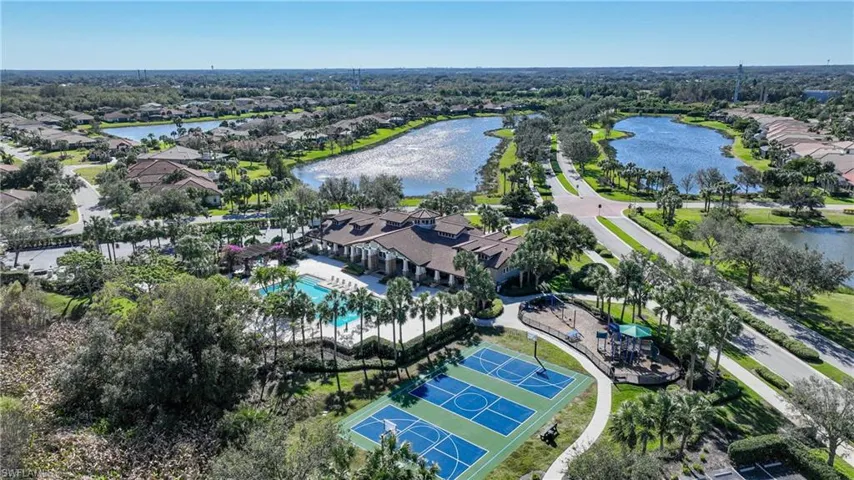 10820  Essex Square  BLVD, Fort Myers, FL 33913