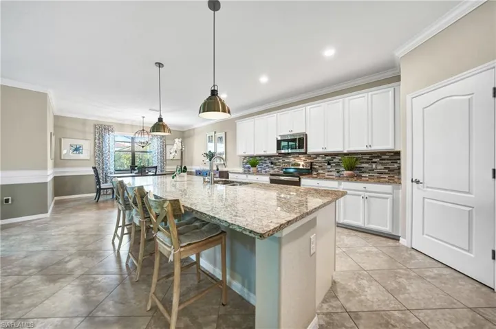 10820  Essex Square  BLVD, Fort Myers, FL 33913
