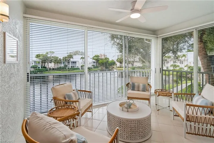 784  Willowbrook  DR, Naples, FL 34108