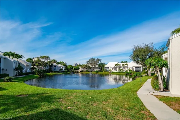 784  Willowbrook  DR, Naples, FL 34108