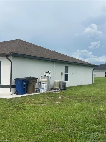 1137/1139 Homer Ave S, Lehigh Acres, Florida 33973