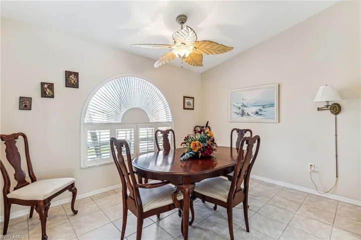 727 Nw 38th Pl, Cape Coral Fl 33993