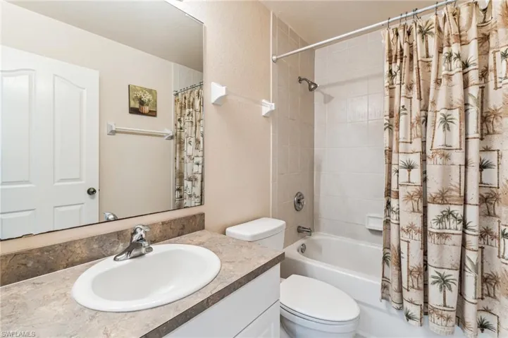 727 Nw 38th Pl, Cape Coral Fl 33993
