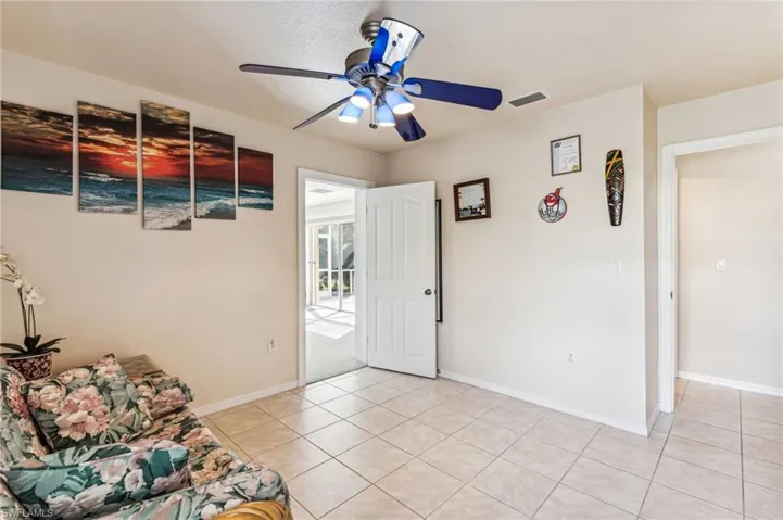 727 Nw 38th Pl, Cape Coral Fl 33993