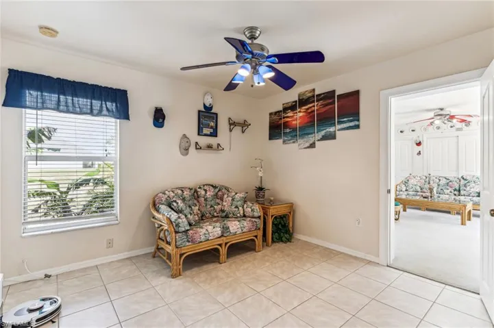 727 Nw 38th Pl, Cape Coral Fl 33993